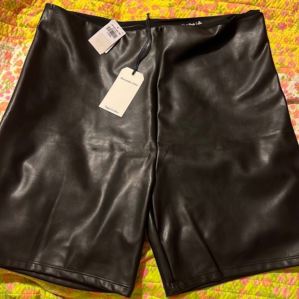 A&F vegan leather shorts NWT Black